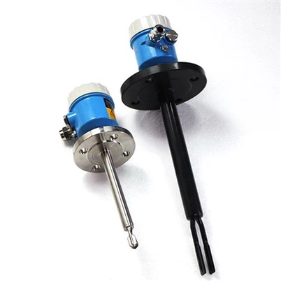 ¿Cómo funciona un interruptor de nivel de diapasón en un líquido con alta vis...